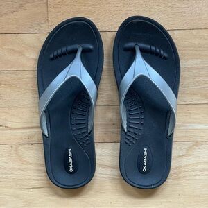Okabashi Black and Silver Thong Sandals - M/L 6.5 - 7.5